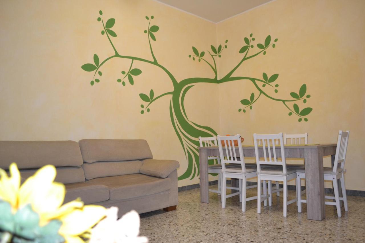 Casa Vacanze Raggio Di Sole Monopoli Villa Exterior photo