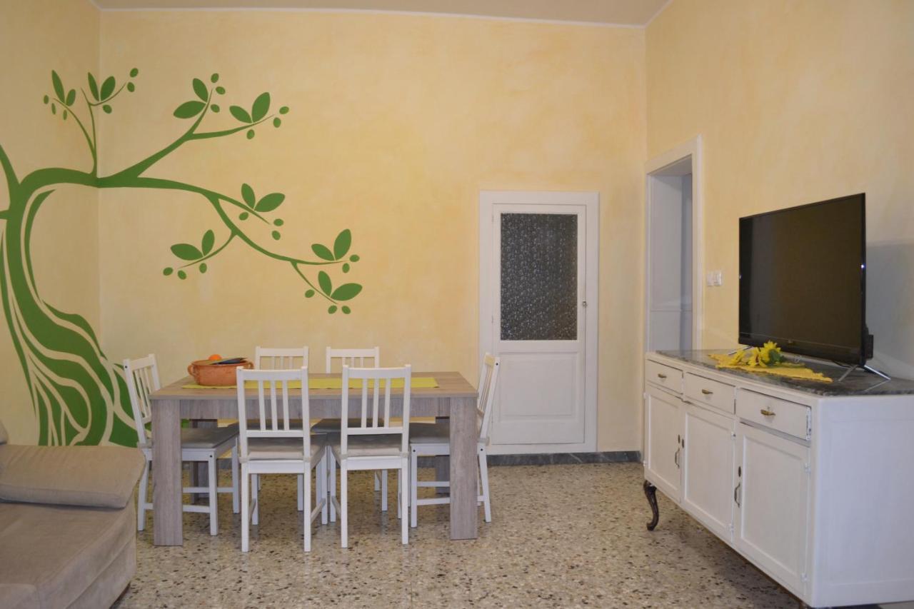 Casa Vacanze Raggio Di Sole Monopoli Villa Exterior photo